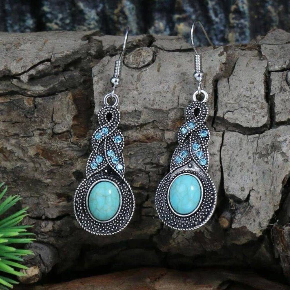 Boho Vintage Inspired Turquoise Drop Earrings